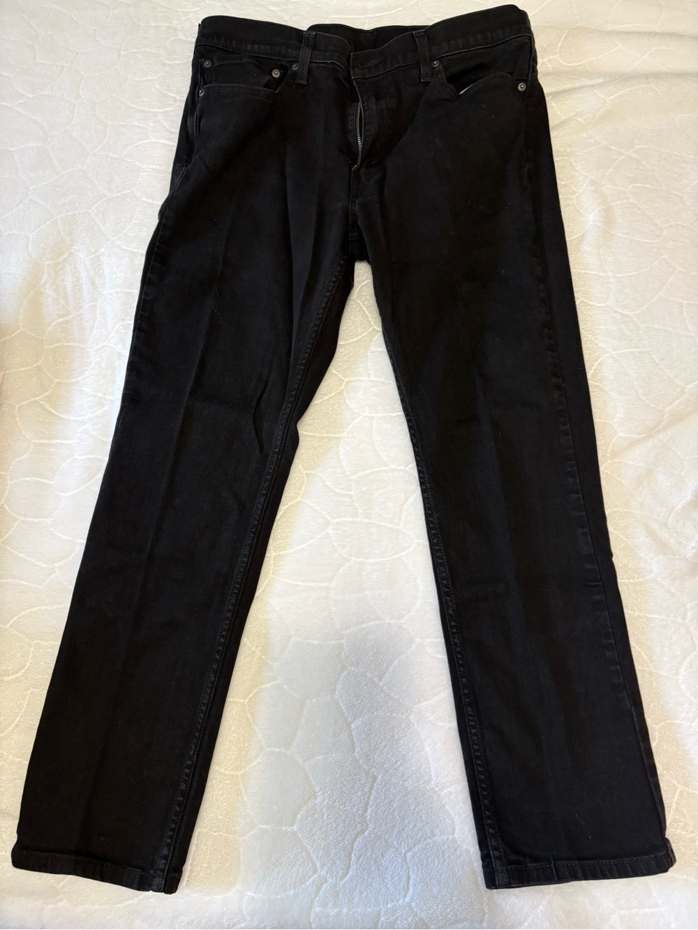 Levi's Black Straight Jeans - Classic Men's Fit